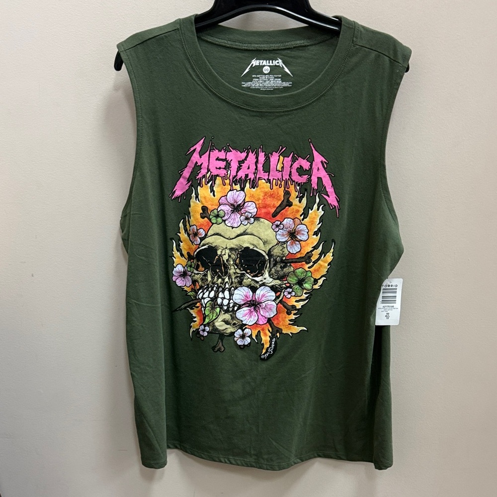 Green Graphic Tank Top